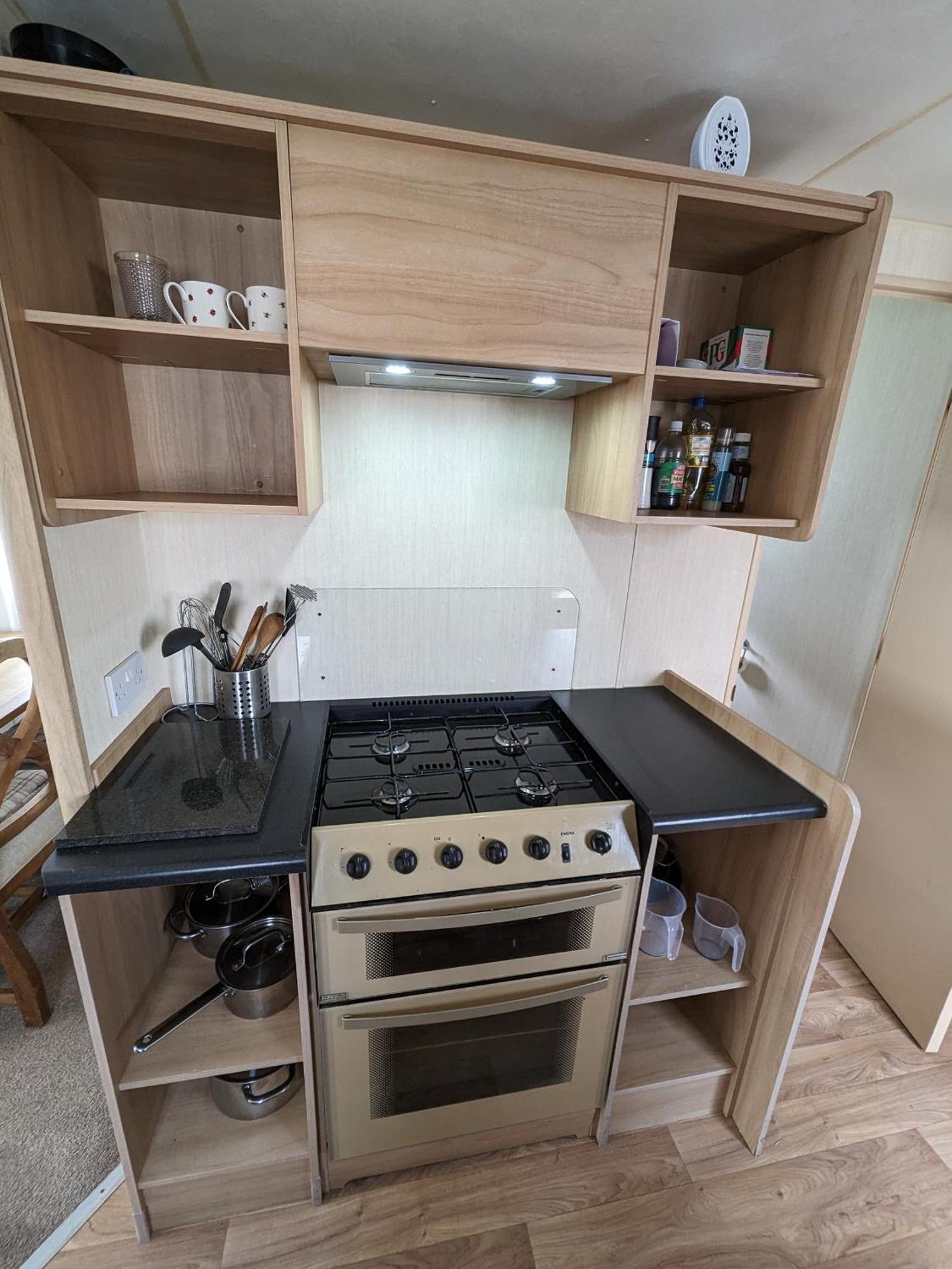 3 Bedroom Caravan, Sleeps 8 Lyons Lido Beach Prestatyn Exteriér fotografie